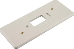 Berker Montageplaat Felsmoer M4 3-Voudig PolarWit