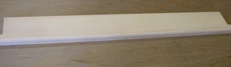 Berkvens Stofdorpel beuken gelakt 70x20 mm