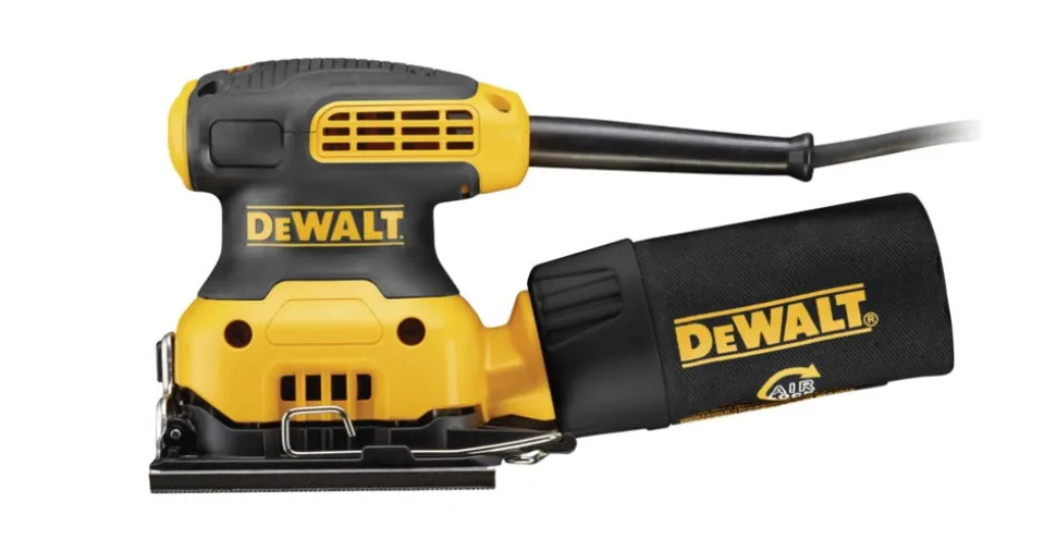 DeWALT Vlakschuurmachine DWE6411-QS 230W 1/4 Vel