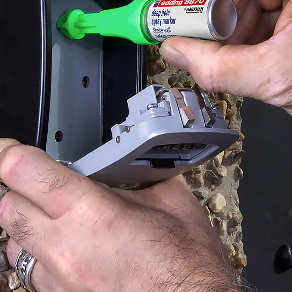 Edding E-8870 deep hole spraymarker blister groen
