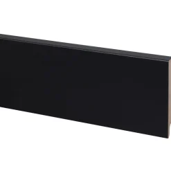 Plint Zwart 18x120x2400mm 70% PEFC