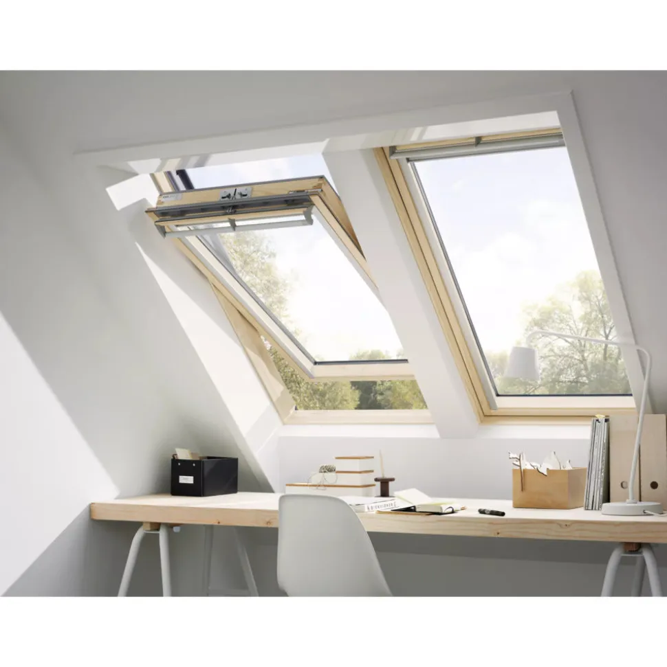 VELUX Tuimelvenster GGL CK04 2070 Gelakt Grenen Wit 550x978mm FSC Mix Credit